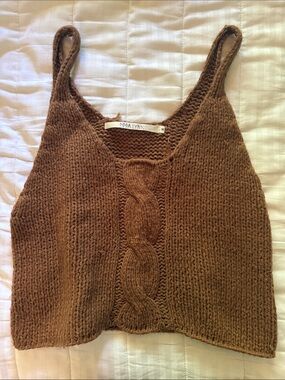 Brown wool/acrylic tank